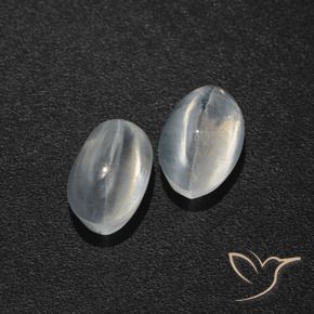 Shop natural 1.95ct クリアホワイト シリマナイトキャッツアイ gems, 楕円形, from マダガスカル at GemSelect. In stock, global shipping!