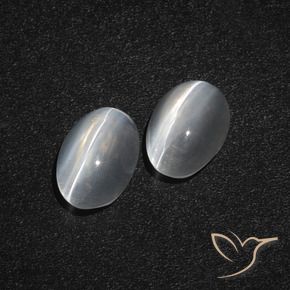 Shop natural 2.36ct クリアホワイト シリマナイトキャッツアイ gems, 楕円形, from マダガスカル at GemSelect. In stock, global shipping!