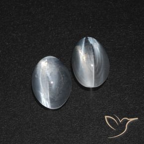 Shop natural 2.46ct クリアホワイト シリマナイトキャッツアイ gems, 楕円形, from マダガスカル at GemSelect. In stock, global shipping!