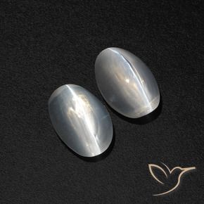 Shop natural 2.44ct クリアホワイト シリマナイトキャッツアイ gems, 楕円形, from マダガスカル at GemSelect. In stock, global shipping!