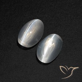 Shop natural 2.44ct クリアホワイト シリマナイトキャッツアイ gems, 楕円形, from マダガスカル at GemSelect. In stock, global shipping!