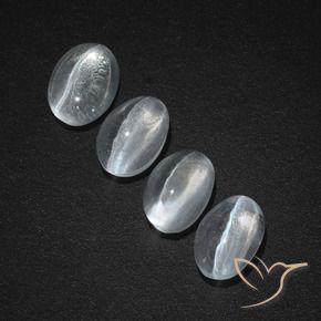 Shop natural 4.08ct クリアホワイト シリマナイトキャッツアイ gems, 楕円形, from マダガスカル at GemSelect. In stock, global shipping!