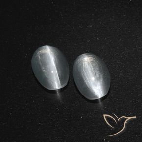 Shop natural 2.60ct クリアホワイト シリマナイトキャッツアイ gems, 楕円形, from マダガスカル at GemSelect. In stock, global shipping!