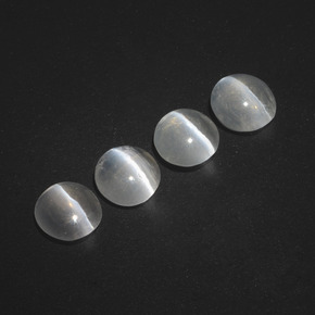 カラットの天然スモークSillimanite Cat's Eye（5.78 mm・ラウンドカット）