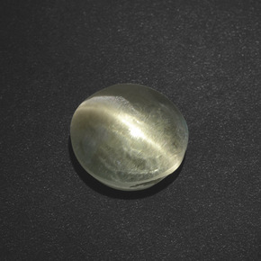 2.73カラットの天然灰色がかった茶Sillimanite Cat's Eye（7.99 mm・ラウンドカット）