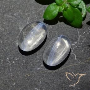 Shop natural 2.39ct クリアホワイト シリマナイトキャッツアイ gems, 楕円形, from マダガスカル at GemSelect. In stock, global shipping!