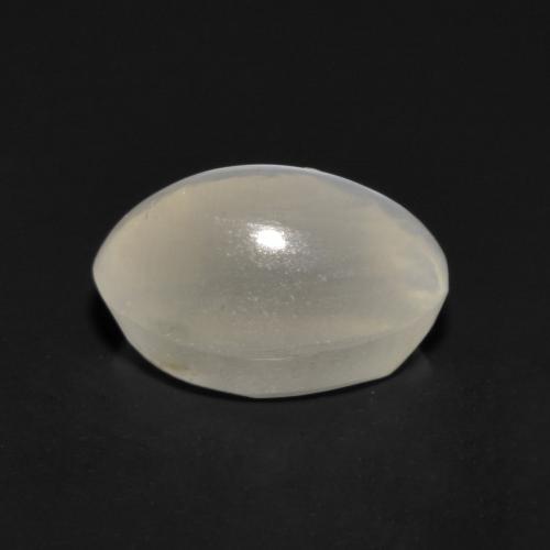 1.17カラットの天然非常に薄い灰色Sillimanite Cat's Eye（7×4.9 mm・オーバルカット）