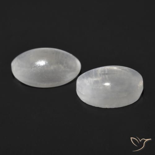Shop natural 2.27ct 非常に薄い灰色 シリマナイトキャッツアイ gems, 楕円形, from マダガスカル at GemSelect. In stock, global shipping!