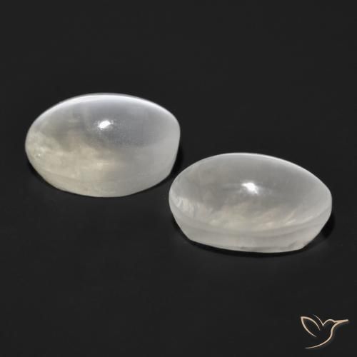 Shop natural 2.75ct 非常に薄い灰色 シリマナイトキャッツアイ gems, 楕円形, from マダガスカル at GemSelect. In stock, global shipping!