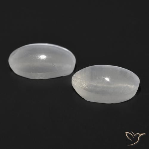 Shop natural 1.55ct 非常に薄い灰色 シリマナイトキャッツアイ gems, 楕円形, from マダガスカル at GemSelect. In stock, global shipping!