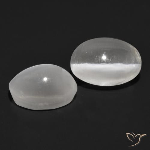 Shop natural 2.32ct 非常に薄い灰色 シリマナイトキャッツアイ gems, 楕円形, from マダガスカル at GemSelect. In stock, global shipping!