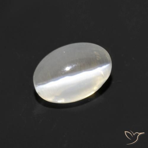 1.06ct 天然 ウォームホワイト シリマナイトキャッツアイ, 楕円形, 透明
