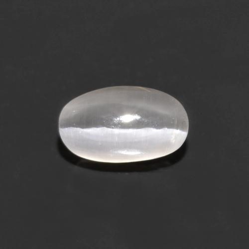 0.76カラットの天然非常に薄い灰色Sillimanite Cat's Eye（6.1×3.6 mm・オーバルカット）