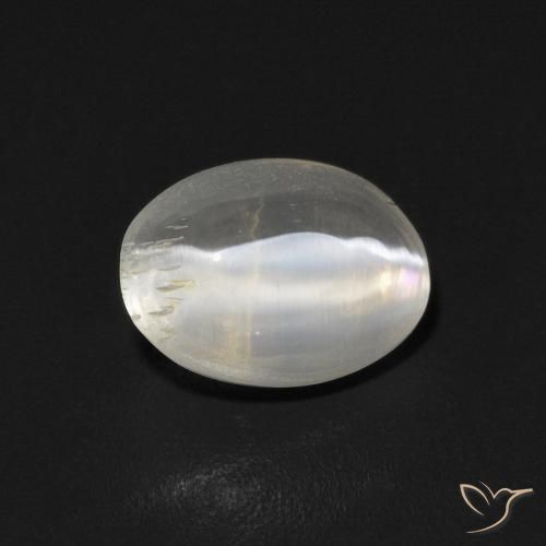 0.97ct 天然 ウォームホワイト シリマナイトキャッツアイ, 楕円形, 透明