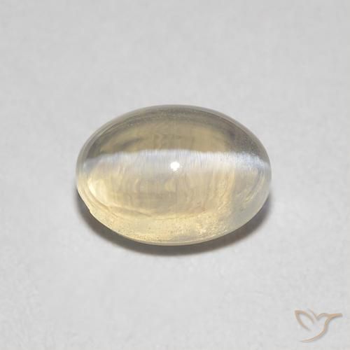 0.86ct 天然 非常に薄い茶色 シリマナイトキャッツアイ, 楕円形, 透明