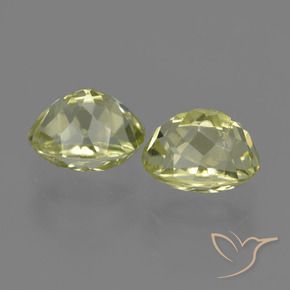 Shop natural 3.94ct ミディアムイエロー シリマナイト gems, 楕円形, from スリランカ at GemSelect. In stock, global shipping!