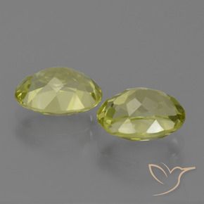 Shop natural 2.91ct ミディアムイエロー シリマナイト gems, 楕円形, from スリランカ at GemSelect. In stock, global shipping!