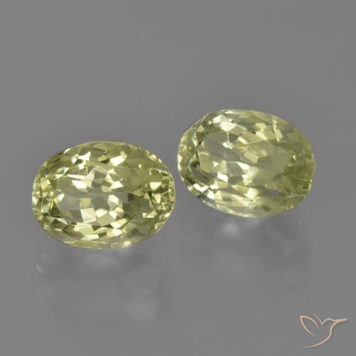 Shop natural 3.27ct 緑ががかったイエロー シリマナイト gems, 楕円形, from スリランカ at GemSelect. In stock, global shipping!