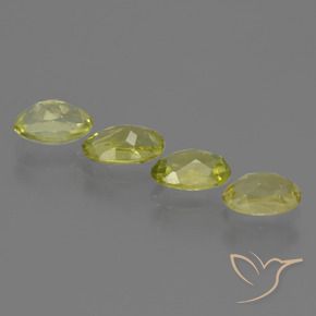 Shop natural 2.15ct ミディアムイエロー シリマナイト gems, 楕円形, from スリランカ at GemSelect. In stock, global shipping!