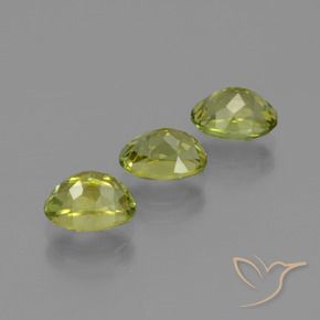 Shop natural 3.23ct ミディアムイエロー シリマナイト gems, 楕円形, from スリランカ at GemSelect. In stock, global shipping!