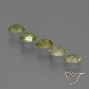 Shop natural 2.63ct 緑ががかったイエロー シリマナイト gems, 楕円形, from スリランカ at GemSelect. In stock, global shipping!
