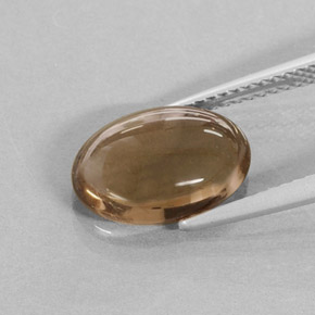 3.42カラットの天然スモーキーブラウンスモーキークォーツ（12.3×8.2 mm・オーバルカット）