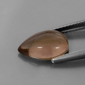 3.55カラットの天然スモーキーブラウンスモーキークォーツ（12.8×8.9 mm・透明）