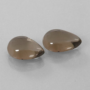 カラットの天然スモーキーブラウンスモーキークォーツ（9.7×7.1 mm・洋梨の形）
