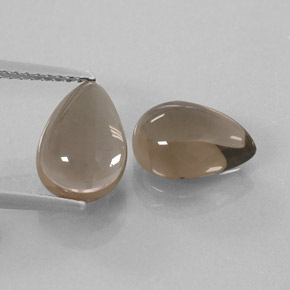 カラットの天然スモーキーブラウンスモーキークォーツ（10×7.1 mm・洋梨の形）