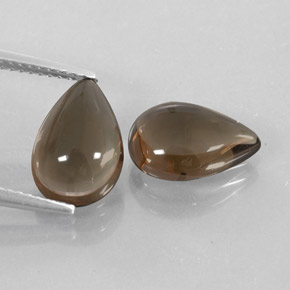 カラットの天然スモーキーブラウンスモーキークォーツ（11.7×8.2 mm・洋梨の形）