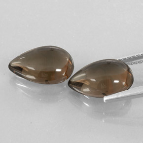 カラットの天然スモーキーブラウンスモーキークォーツ（11.7×8.2 mm・洋梨の形）