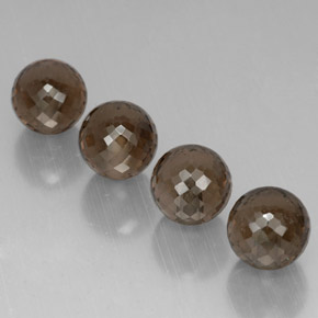 カラットの天然スモーキーブラウンスモーキークォーツ（9.98 mm・球体 / ボール）