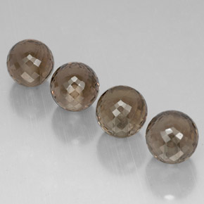 カラットの天然スモーキーブラウンスモーキークォーツ（10.16 mm・球体 / ボール）