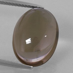 8.88カラットの天然スモーキーブラウンスモーキークォーツ（16.2×12 mm・オーバルカット）