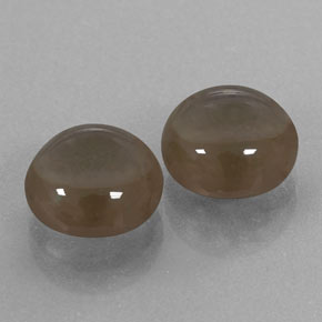 カラットの天然スモーキーブラウンスモーキークォーツ（8.25 mm・ラウンドカット）