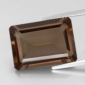 12.92カラットの天然ブラウンスモーキークォーツ（18×13.1 mm・エメラルドカット）