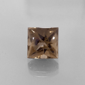 4.51カラットの天然ブラウンスモーキークォーツ（9.2×9.2 mm・四角）