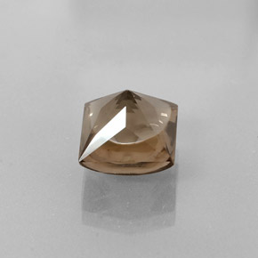 4.51カラットの天然ブラウンスモーキークォーツ（9.2×9.2 mm・四角）