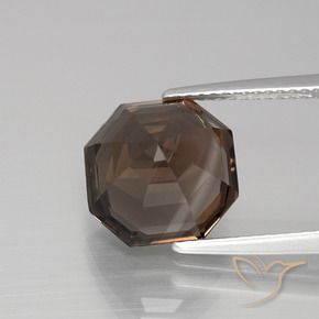 5.58カラットの天然ミディアムブラウンスモーキークォーツ、八角形 / エメラルドカット、VVS-VS