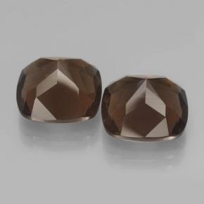 13.42カラットの天然ブラウンスモーキークォーツ（12×12 mm・クッションカット）