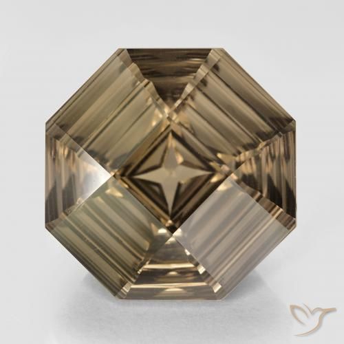 13.59ct 天然 ミディアム薄いブラウン スモーキークォーツ, エメラルドカット, VVS
