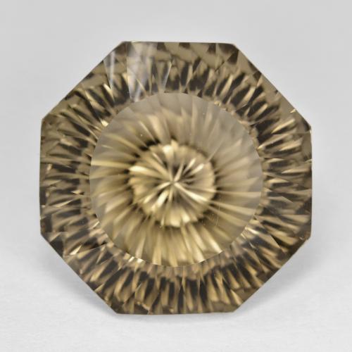 17.73カラットの天然モカブラウンスモーキークォーツ（18.1×18 mm・エメラルドカット）