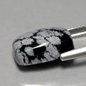 6.92カラットの天然スノーフレークスノーフレークオブシディアン（14.3×10.3 mm・クッションカット）