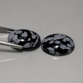 カラットの天然スノーフレークスノーフレークオブシディアン（20×14.9 mm・オーバルカット）