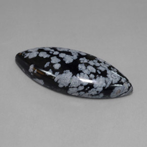 21.50カラットの天然スノーフレークスノーフレークオブシディアン（35.6×15.2 mm・マーキス）