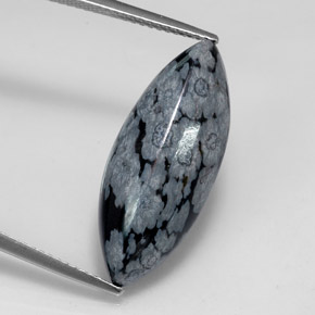 8.69カラットの天然スノーフレークスノーフレークオブシディアン（25.3×10.3 mm・マーキス）