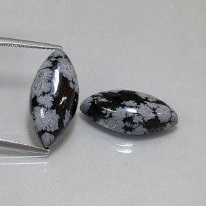 カラットの天然グレー・ホワイト・ブラックスノーフレークオブシディアン（20.8×10 mm・マーキス）