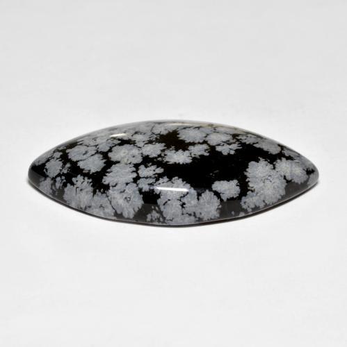 34.59カラットの天然マルチカラースノーフレークオブシディアン（39.2×20.3 mm・マーキス）