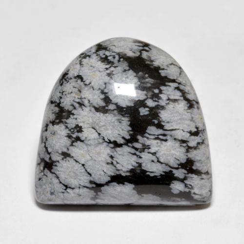 22.24カラットの天然マルチカラースノーフレークオブシディアン（22.1×20.9 mm・ファンシーシェイプ）