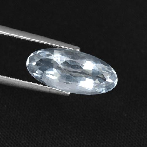 2.85カラットの天然青みがかった白ソーダライト（15.6×7.1 mm・オーバルカット）
